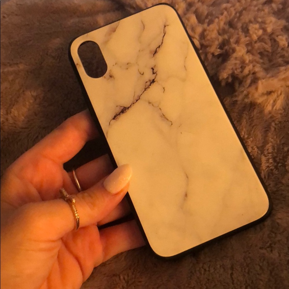IPhone X black & white marble case
